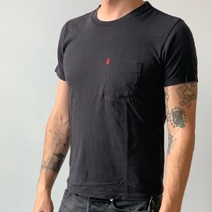 Levi’s Black Crew Neck Pocket Tee